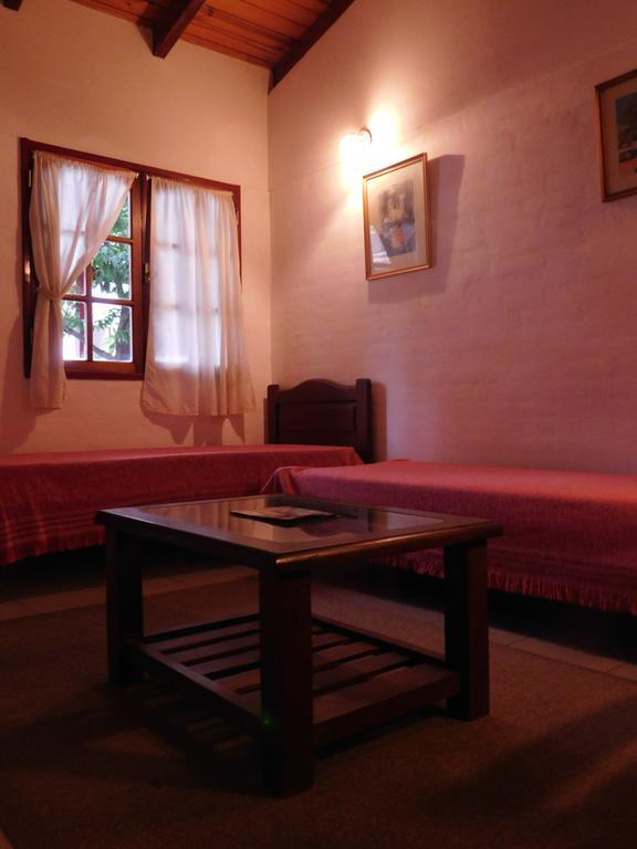 El Agora Lejlighedshotel Villa General Belgrano Værelse billede